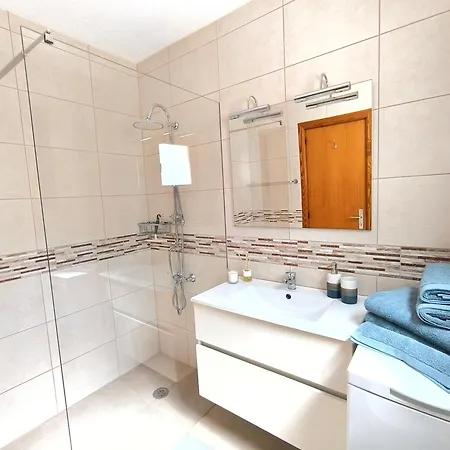 Cristianos - Breathtaking View, Ac, Heated Pool, Fibre Net Los Cristianos (Tenerife)