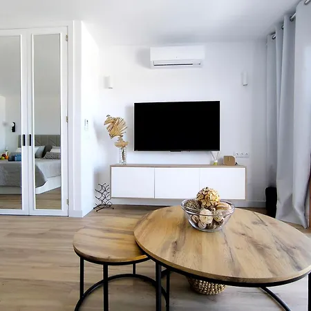 Cristianos - Breathtaking View, Ac, Heated Pool, Fibre Net