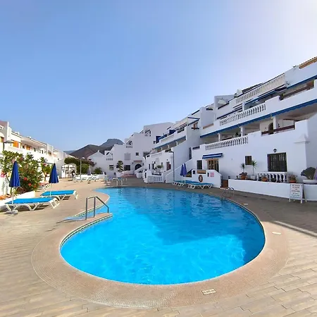 Cristianos - Breathtaking View, Ac, Heated Pool, Fibre Net