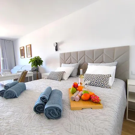 Cristianos - Breathtaking View, Ac, Heated Pool, Fibre Net *