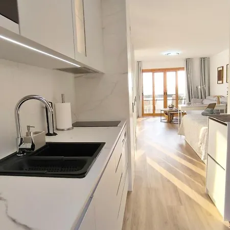 Cristianos - Breathtaking View, Ac, Heated Pool, Fibre Net شقة *