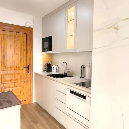 Cristianos - Breathtaking View, Ac, Heated Pool, Fibre Net شقة *