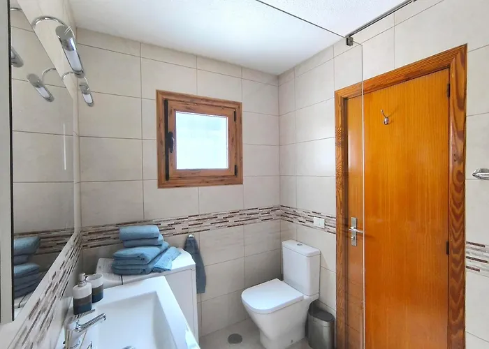 아파트 Cristianos - Breathtaking View, Ac, Heated Pool, Fibre Net