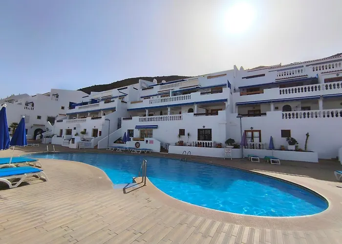 Cristianos - Breathtaking View, Ac, Heated Pool, Fibre Net
