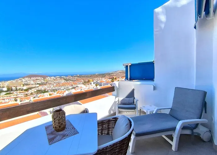 아파트 Cristianos - Breathtaking View, Ac, Heated Pool, Fibre Net 로스크리스티아노스