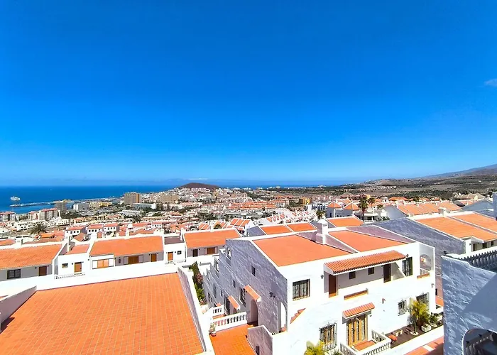 아파트 Cristianos - Breathtaking View, Ac, Heated Pool, Fibre Net 로스크리스티아노스